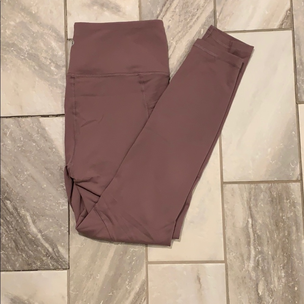 Dark lilac athletic leggings
